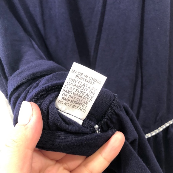 THML • navy floral embroidered peplum tank XS - Picture 3 of 5